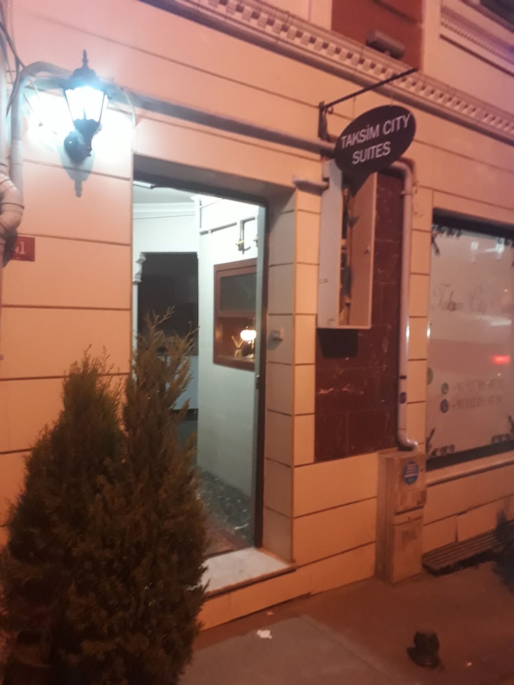Taksim City Suites 24/37