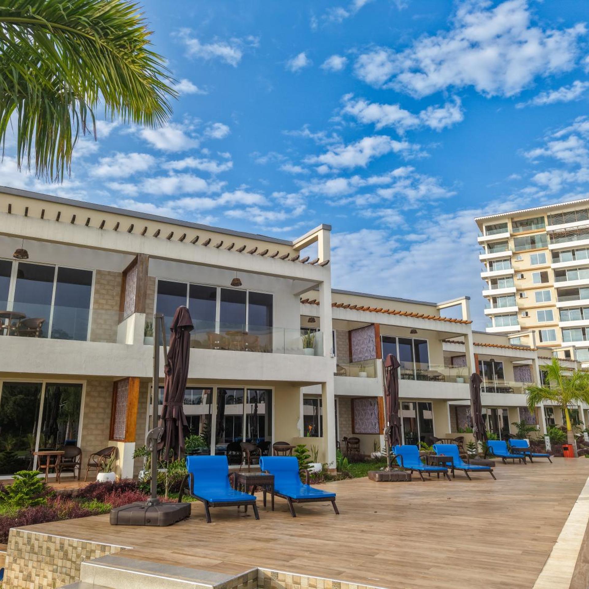 Blue Ocean Resort & Residences 42/50