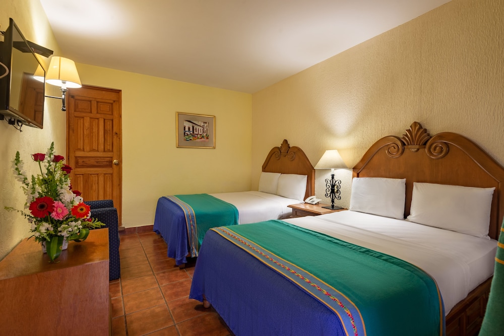 Hotel La Parroquia 14/82