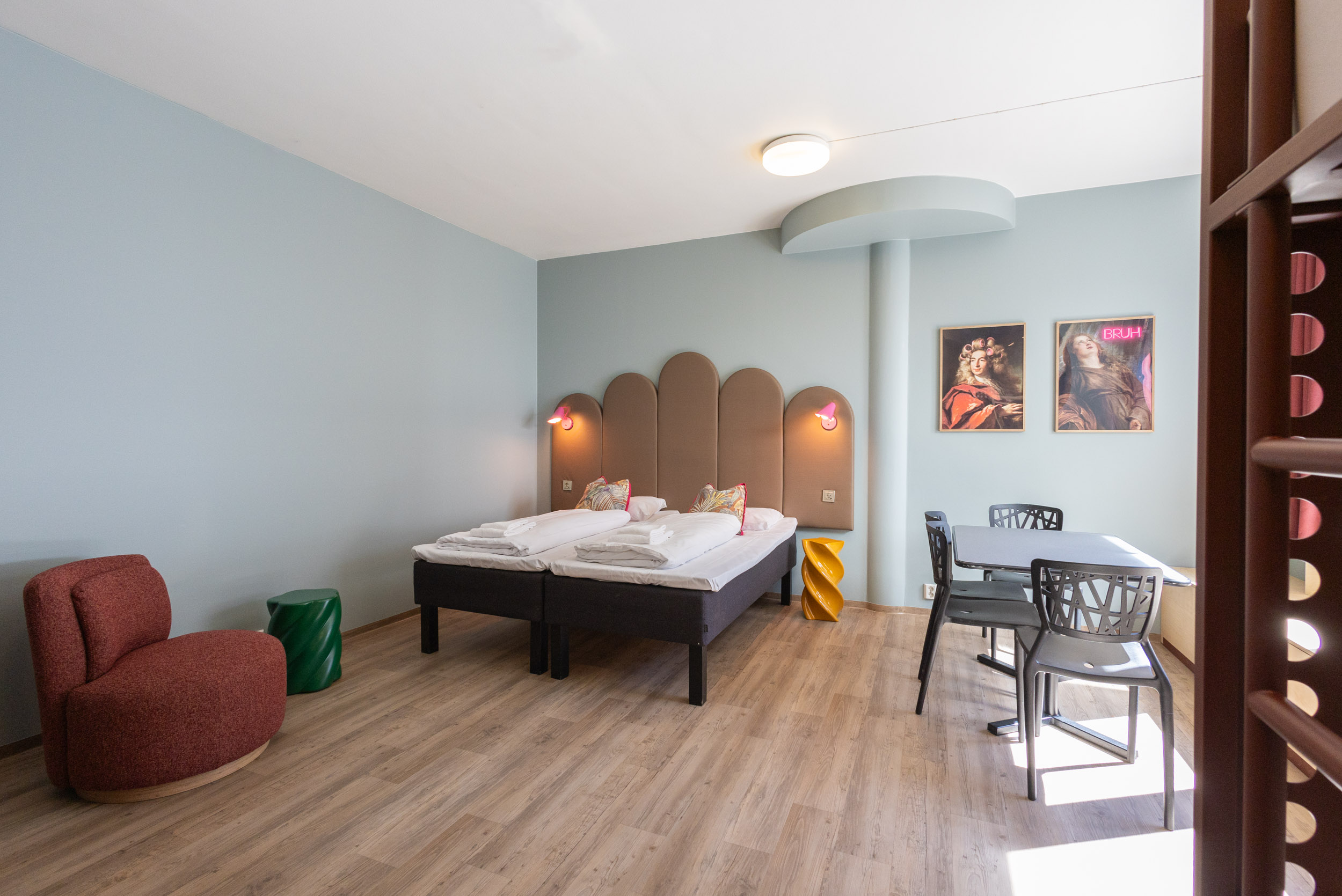 استوديو 4، Bunks at Rode 6/11