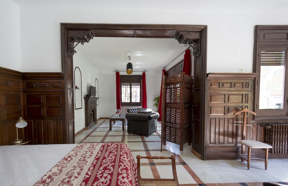 Gala Plácida Suites 1923 8/33