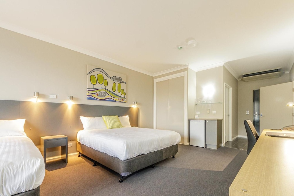 Cowra Services Club Motel 23/40