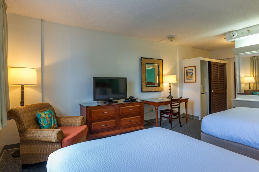 Pagoda Hotel 34/65