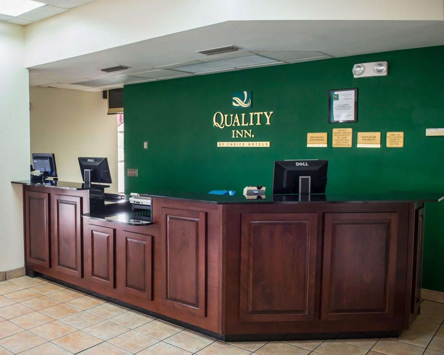 Quality Inn Chipley I-10 at Exit 120 3/13