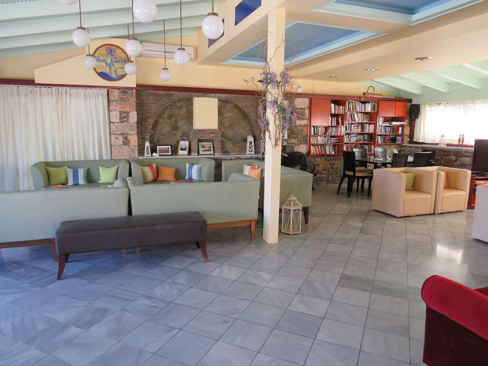 Blue Beach Villas Apartments 28/61