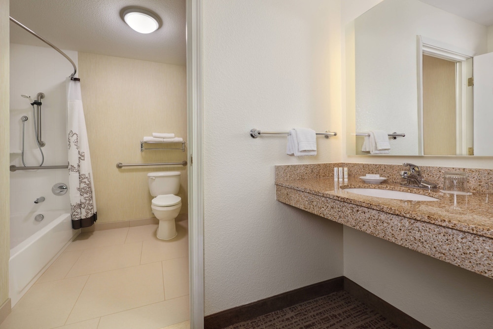 Residence Inn Grand Junction 12/34