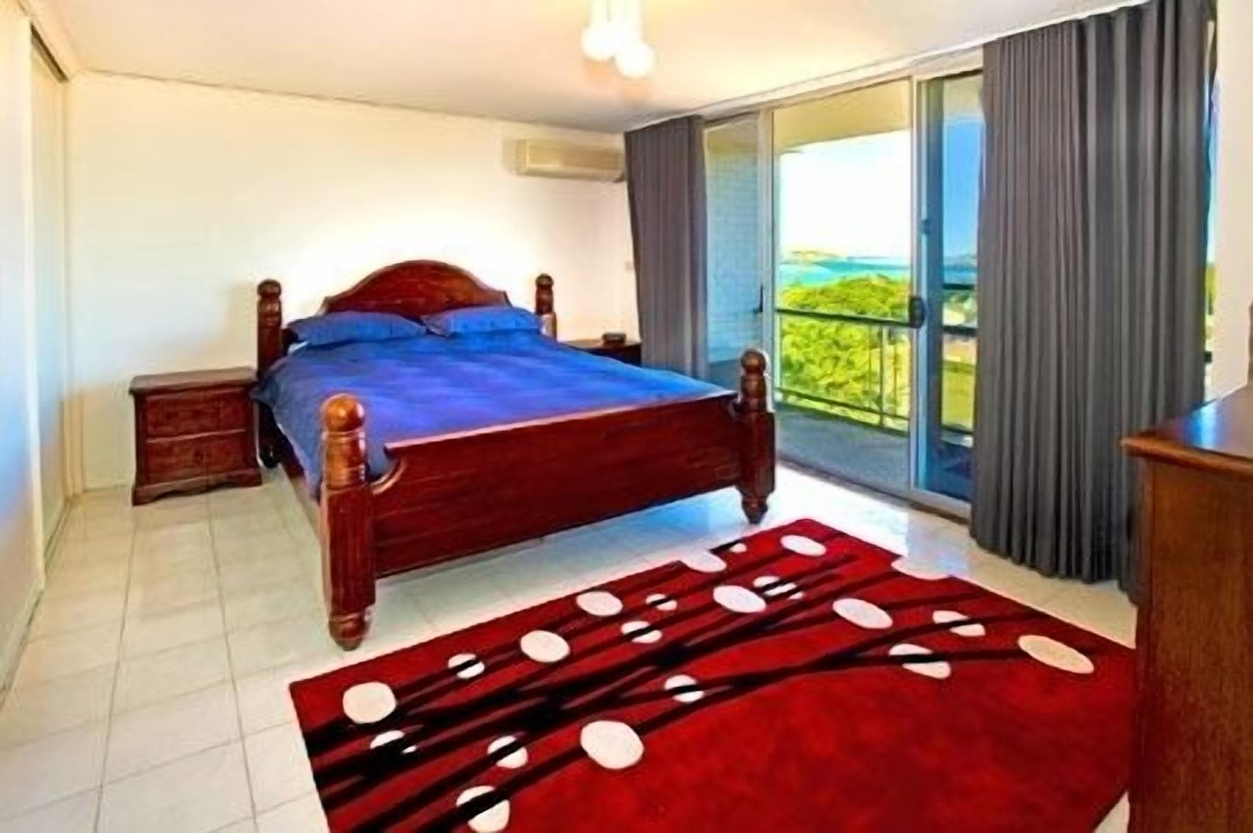 4 BEDROOMS, PENTHOUSE