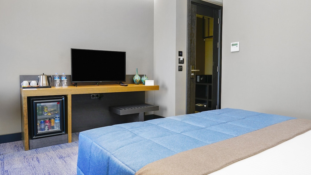 Rudis Otel 16/50