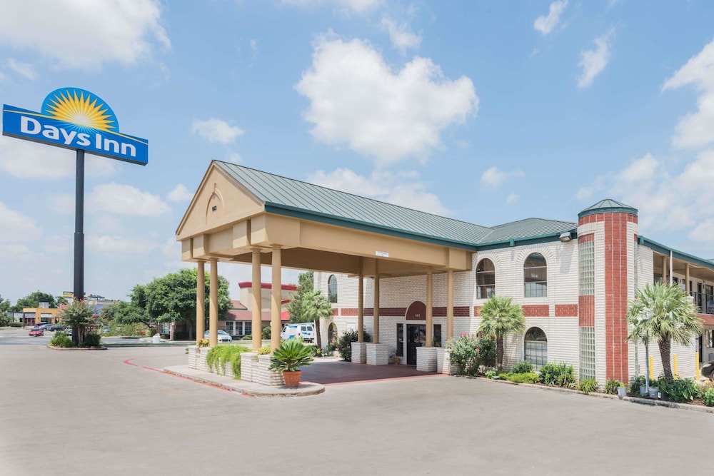 Days Inn by Wyndham New Braunfels 6/33