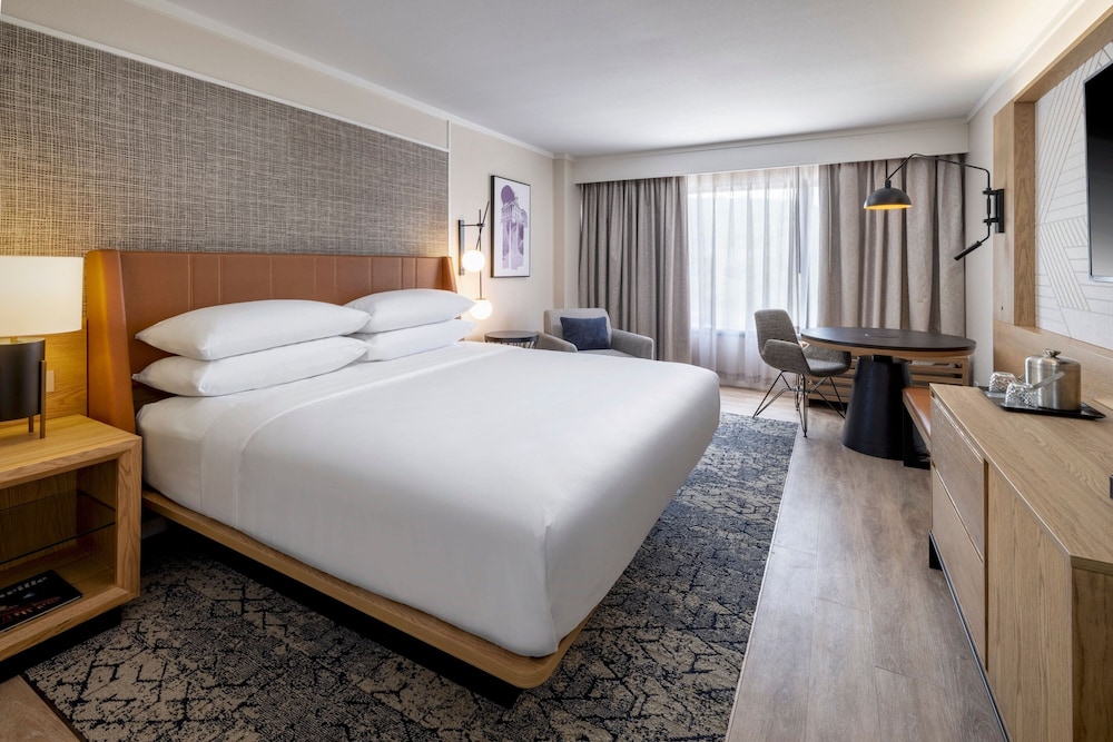 Sheraton Nashville Brentwood 9/50
