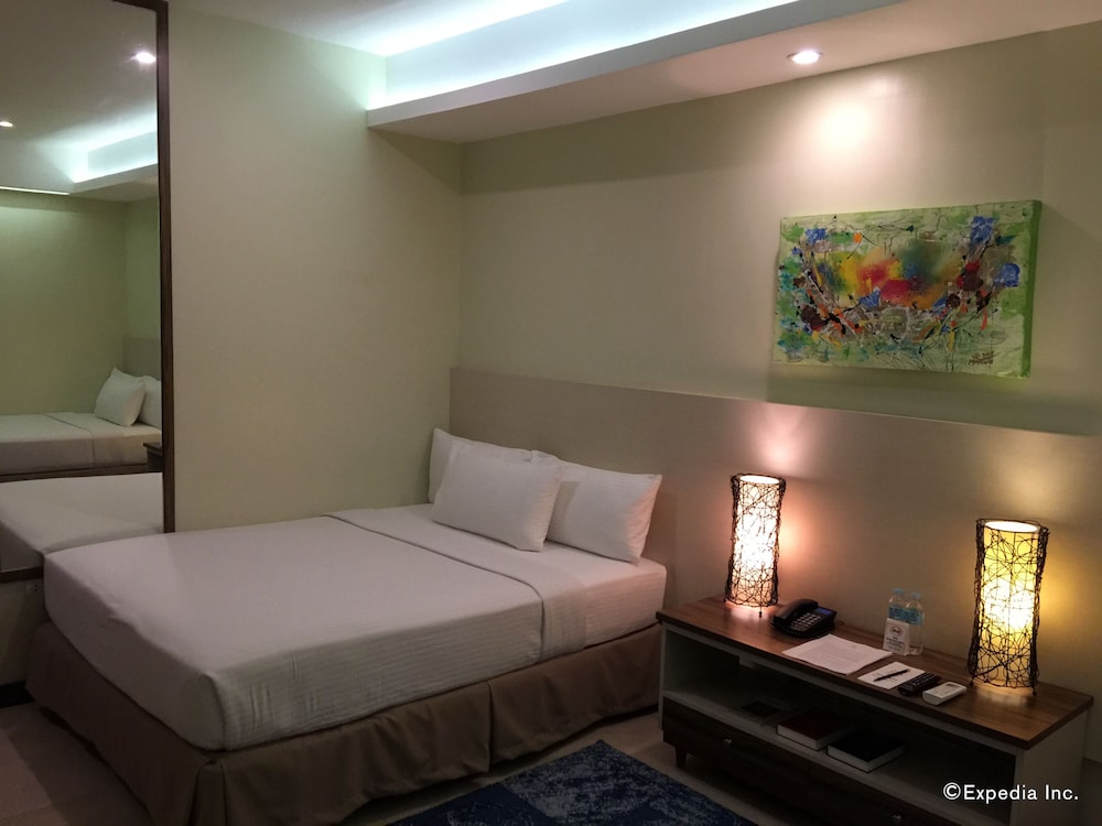 Belian Hotel 11/52