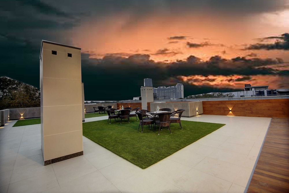East Park Inn 44/50