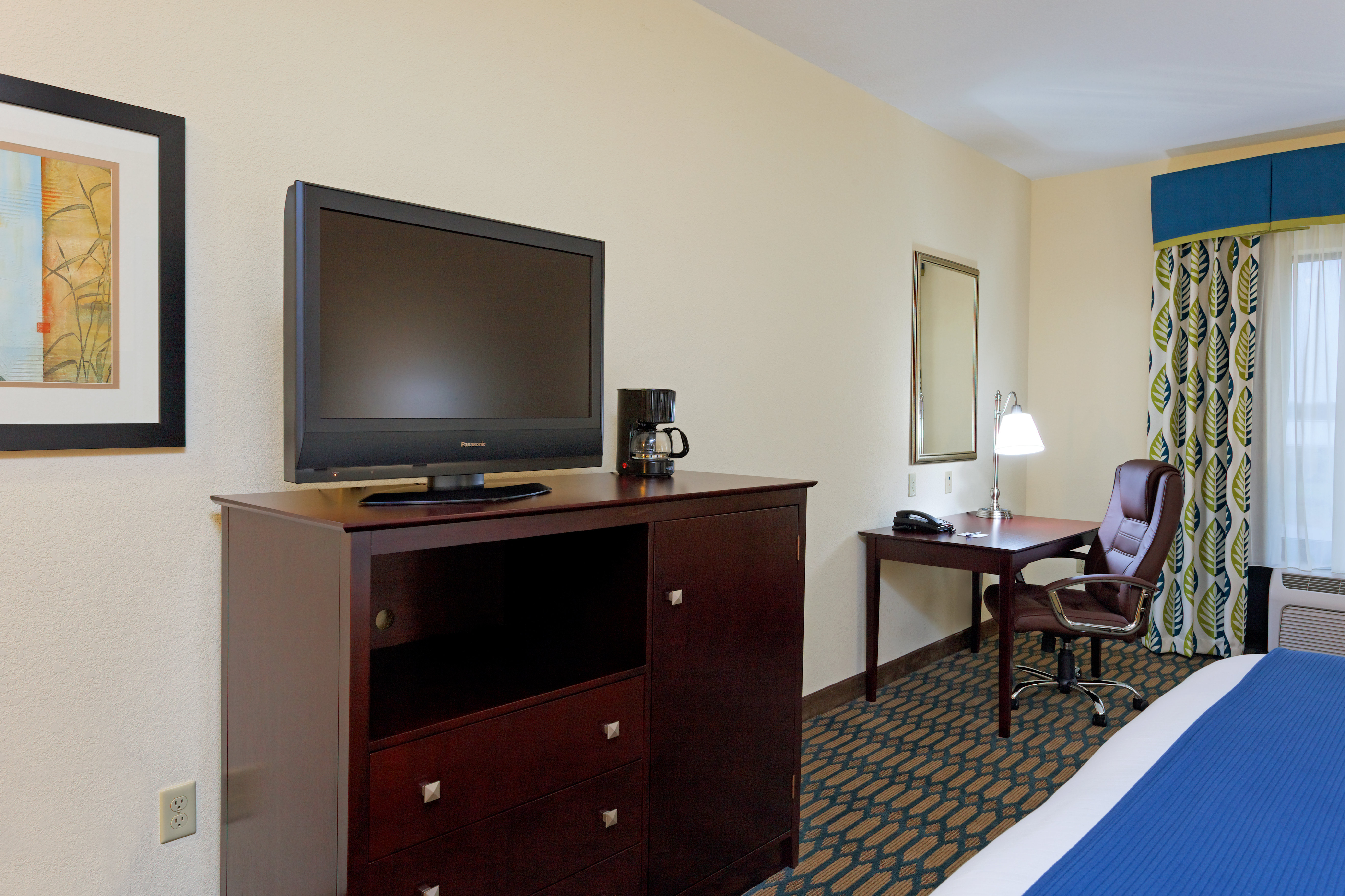 Holiday Inn Express Andalusia 27/33