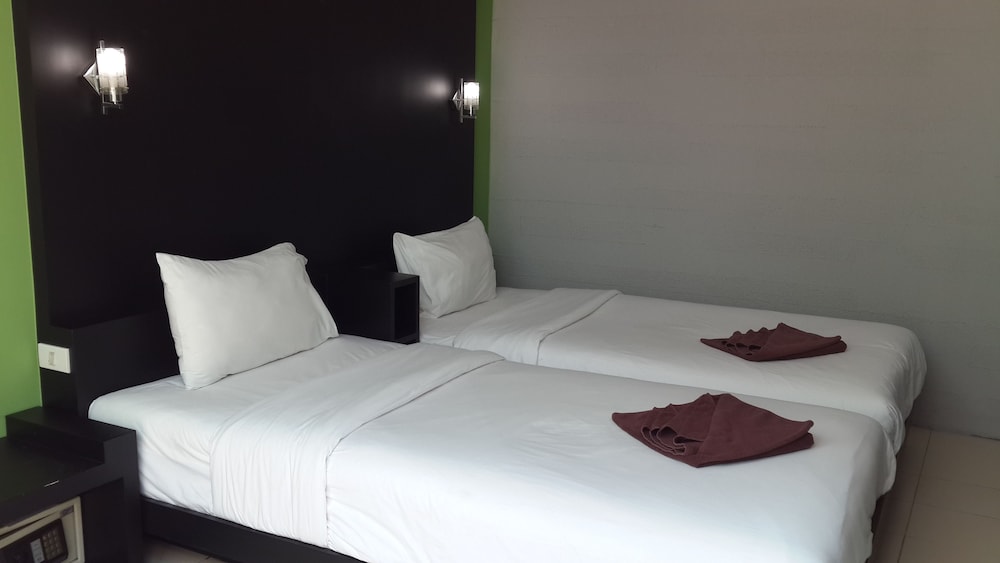 Khun Chaweng Resort 32/66
