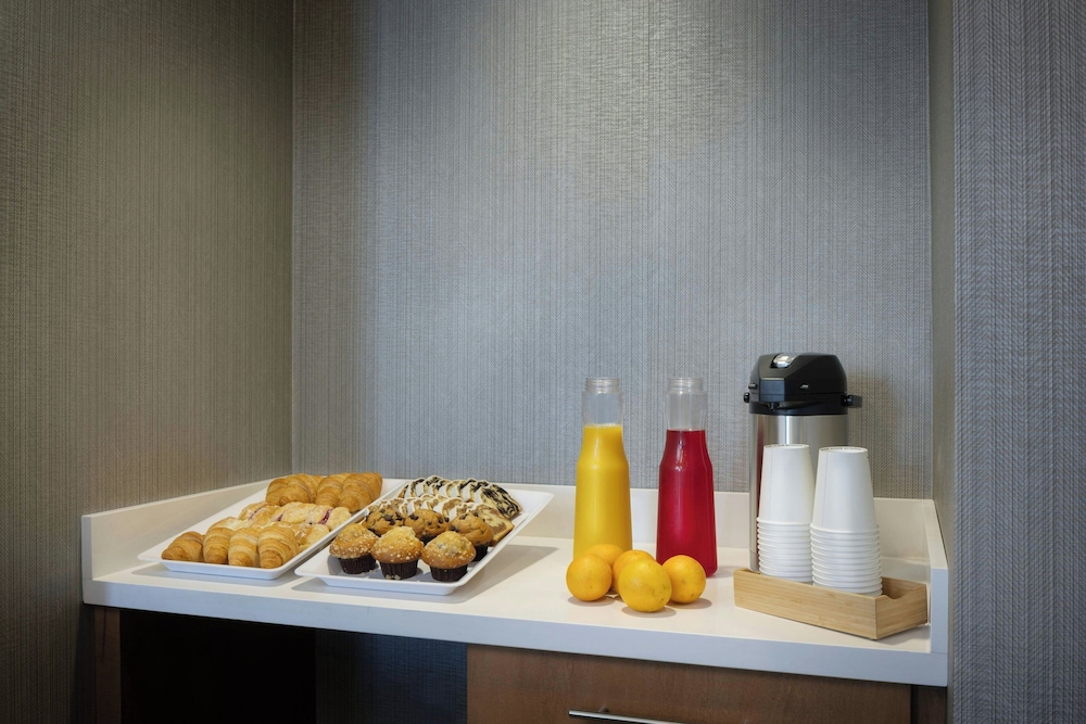 SpringHill Suites by Marriott Newburgh Evansville 9/32