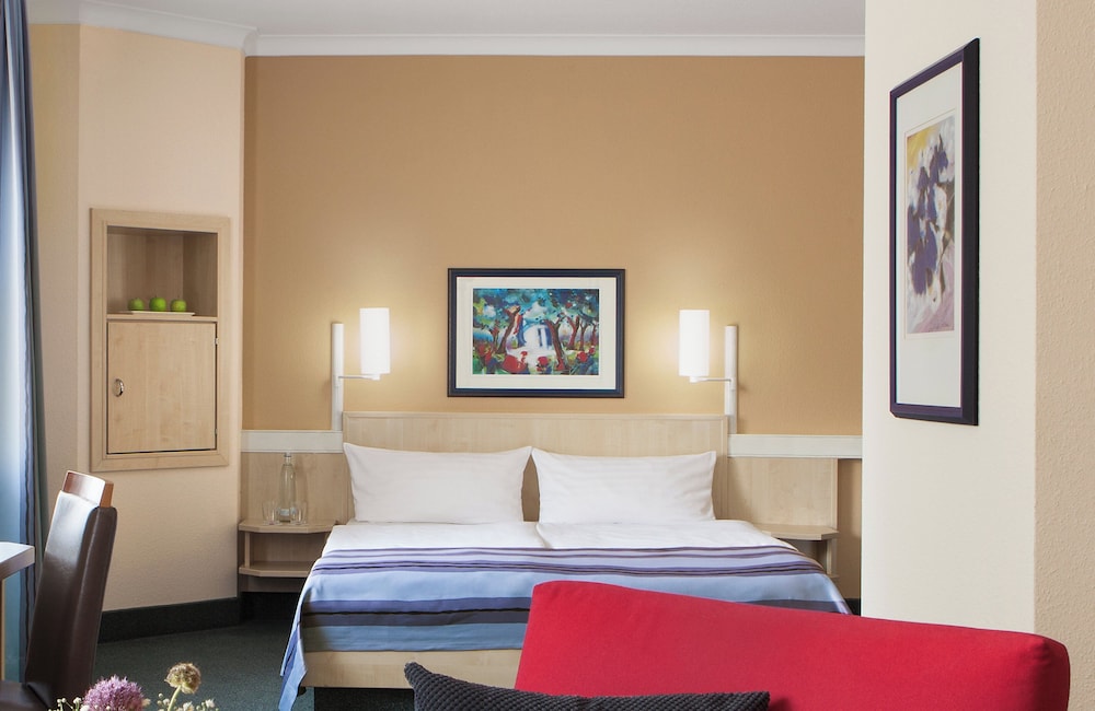 Executive, Double Bed, Sofa