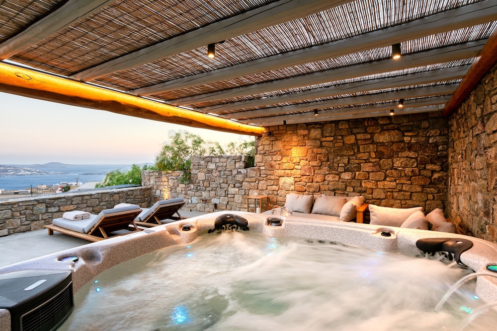 M Mykonos Villas 9/50