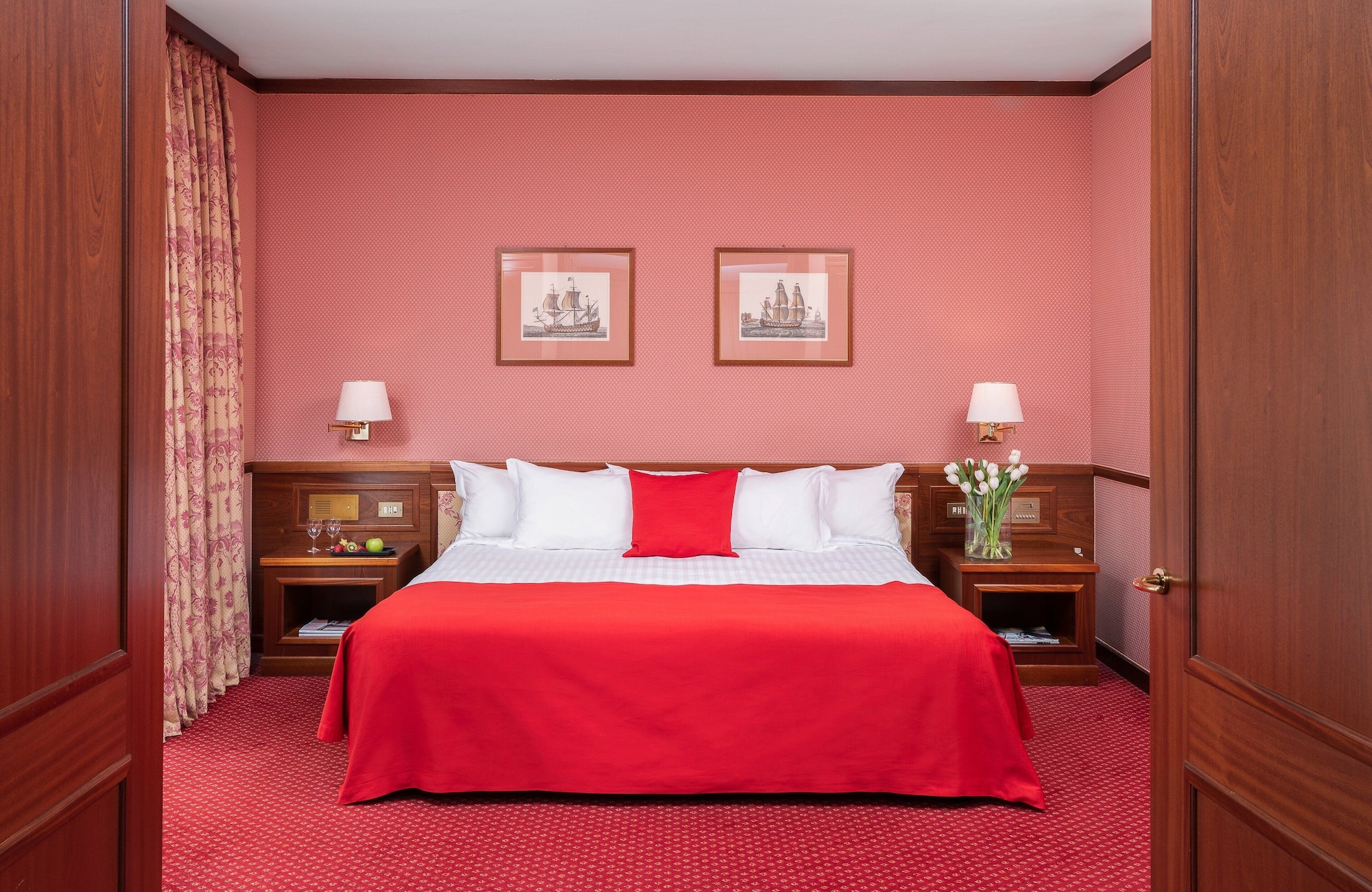 جناح بسرير كينج، Leonardo Hotel Milan City Center 8/10