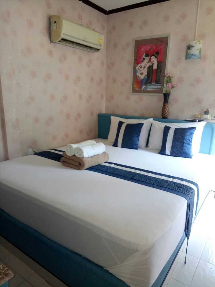 Paifha Beach Resort 12/45