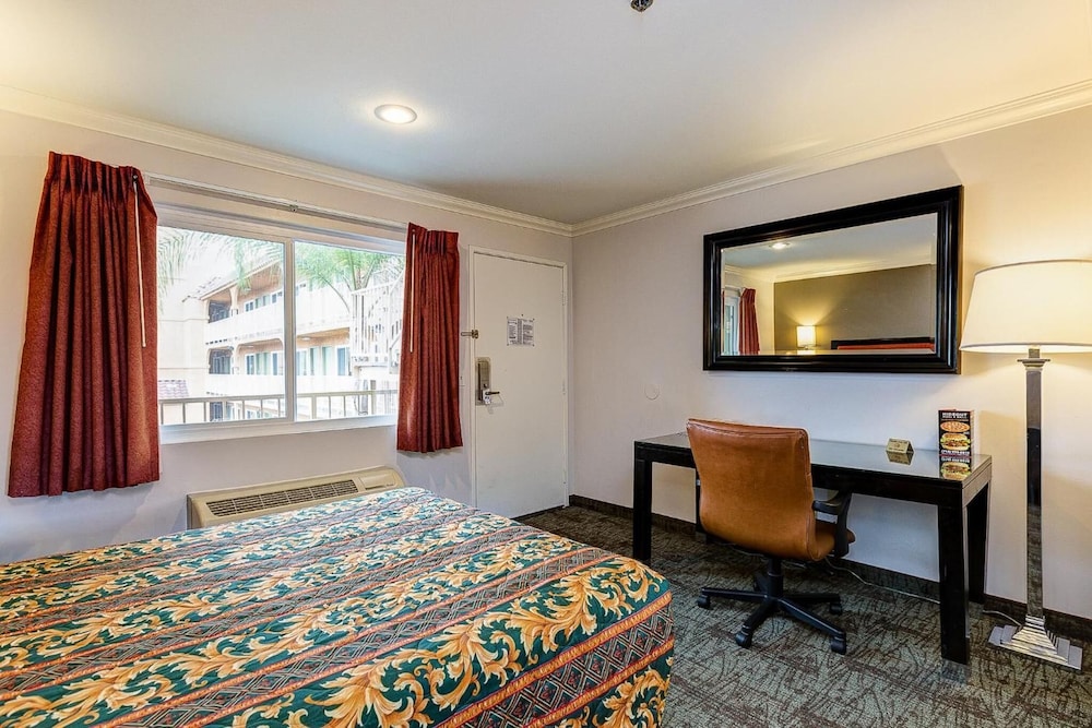 Buena Vista Inn 22/24