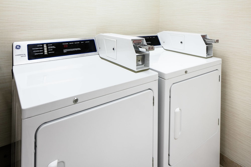 Comfort Inn & Suites Olathe - Kansas City 10/39
