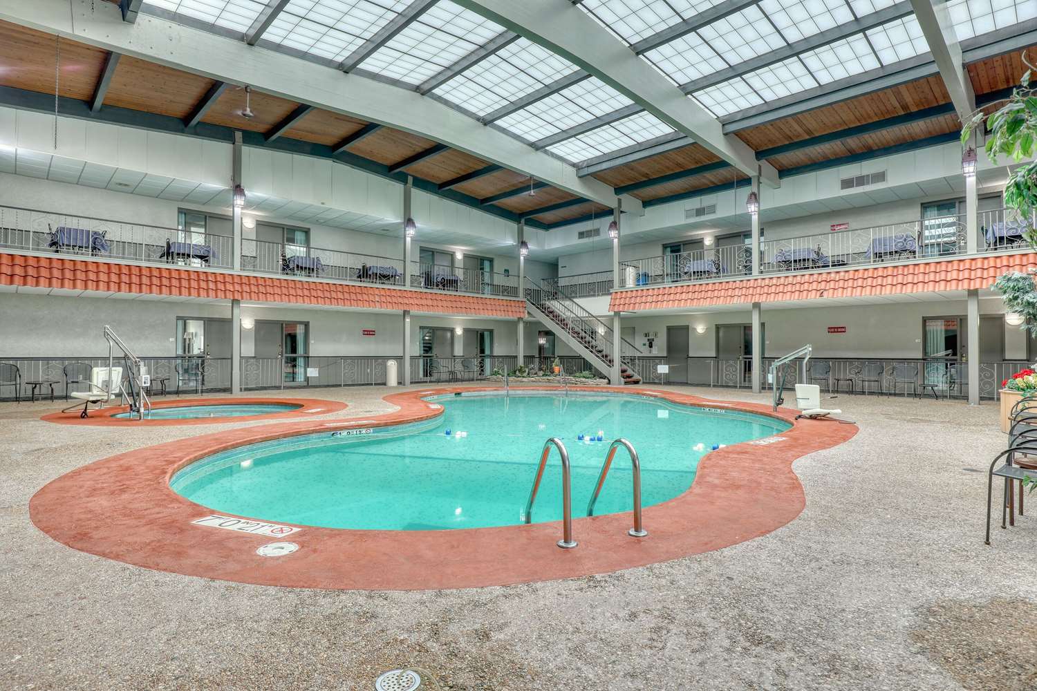 Quality Inn & Suites Green Bay Downtown 25/25