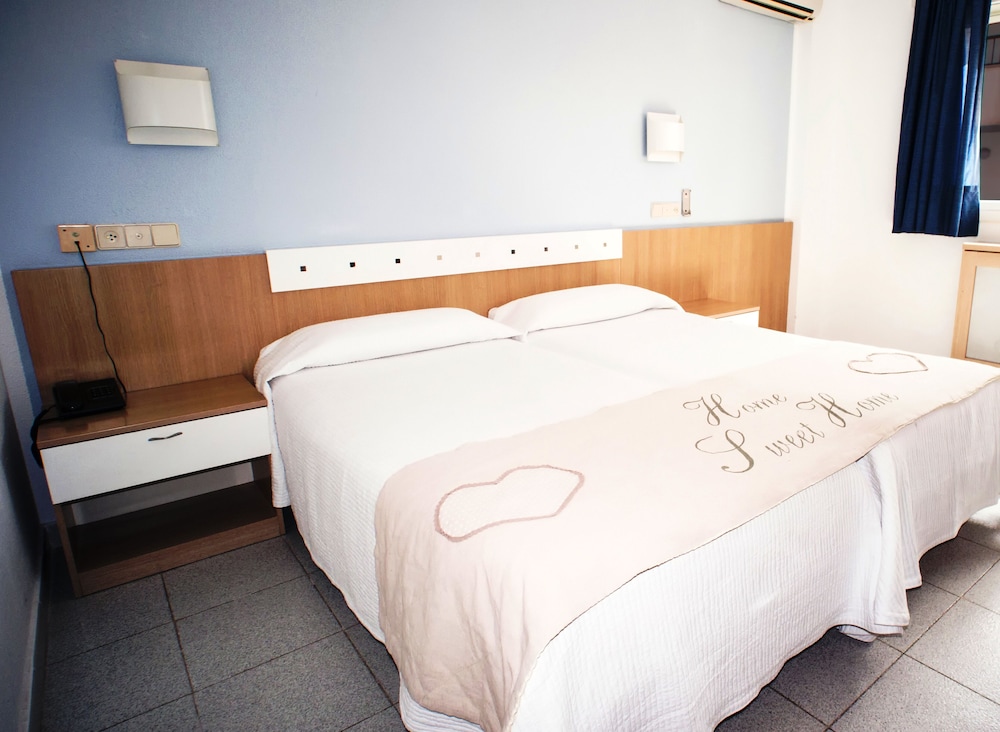 Hotel La Cabaña 8/49