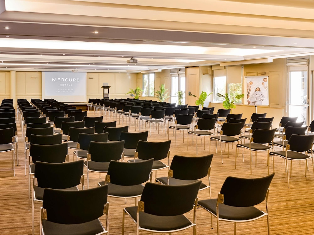 Mercure Lyon Centre Saxe Lafayette 42/50