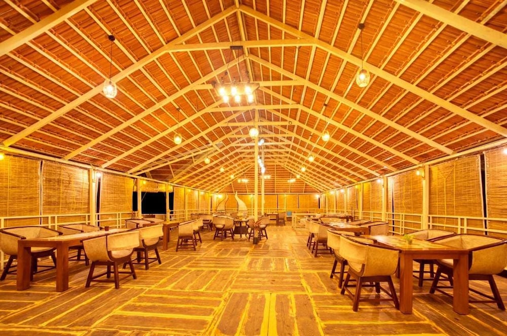 Sixth Element Luxury Resort 28/50