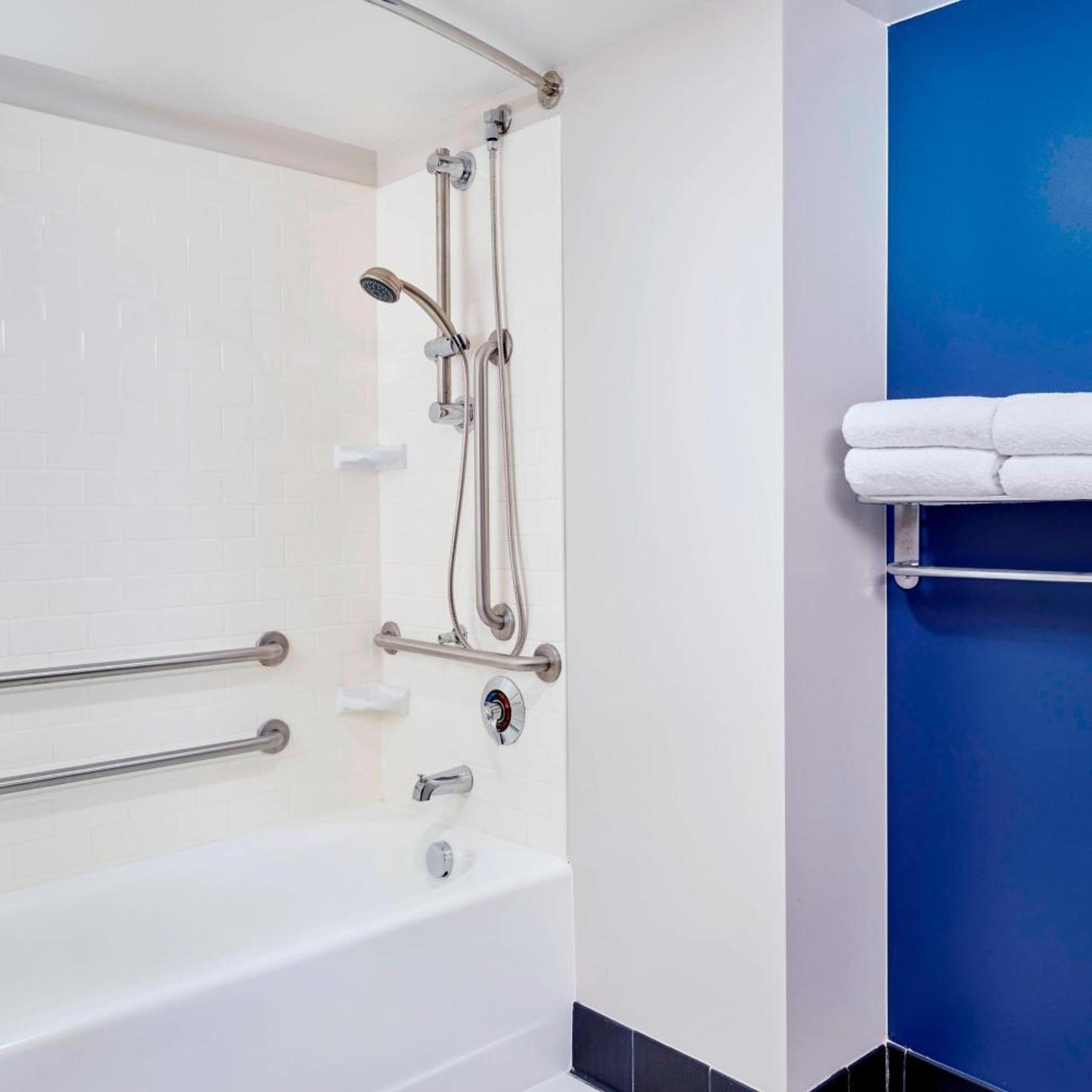 استوديو بسريرين مزدوجين مع أريكة، Fairfield Inn And Suites Indianapolis Downtown 5/8