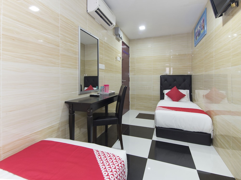 Kuala Selangor Boutique Hotel 7/15