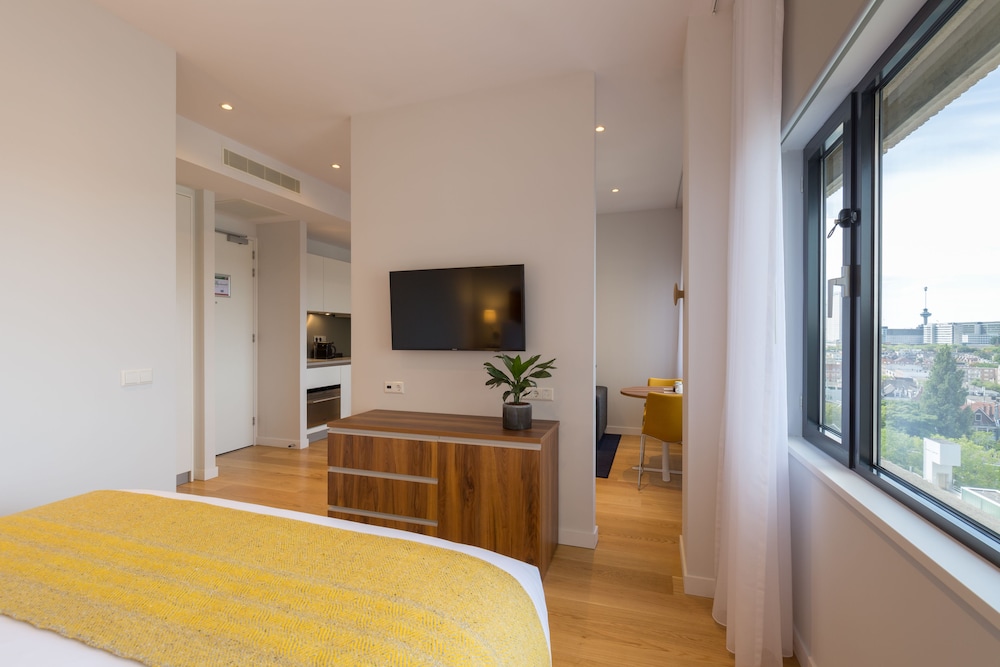 Premier Suites Plus Rotterdam 19/50