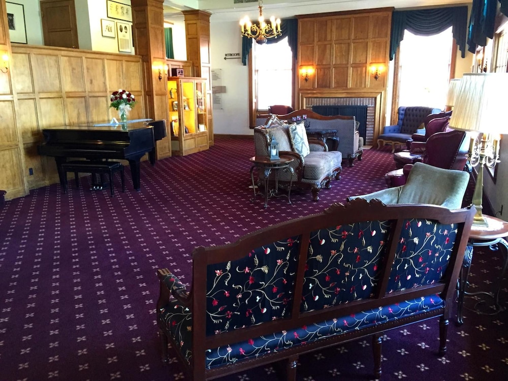 Boulder Dam Hotel 34/60