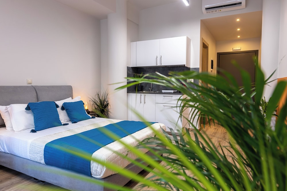 Athenian Sensations Apartments & Suites 24/60