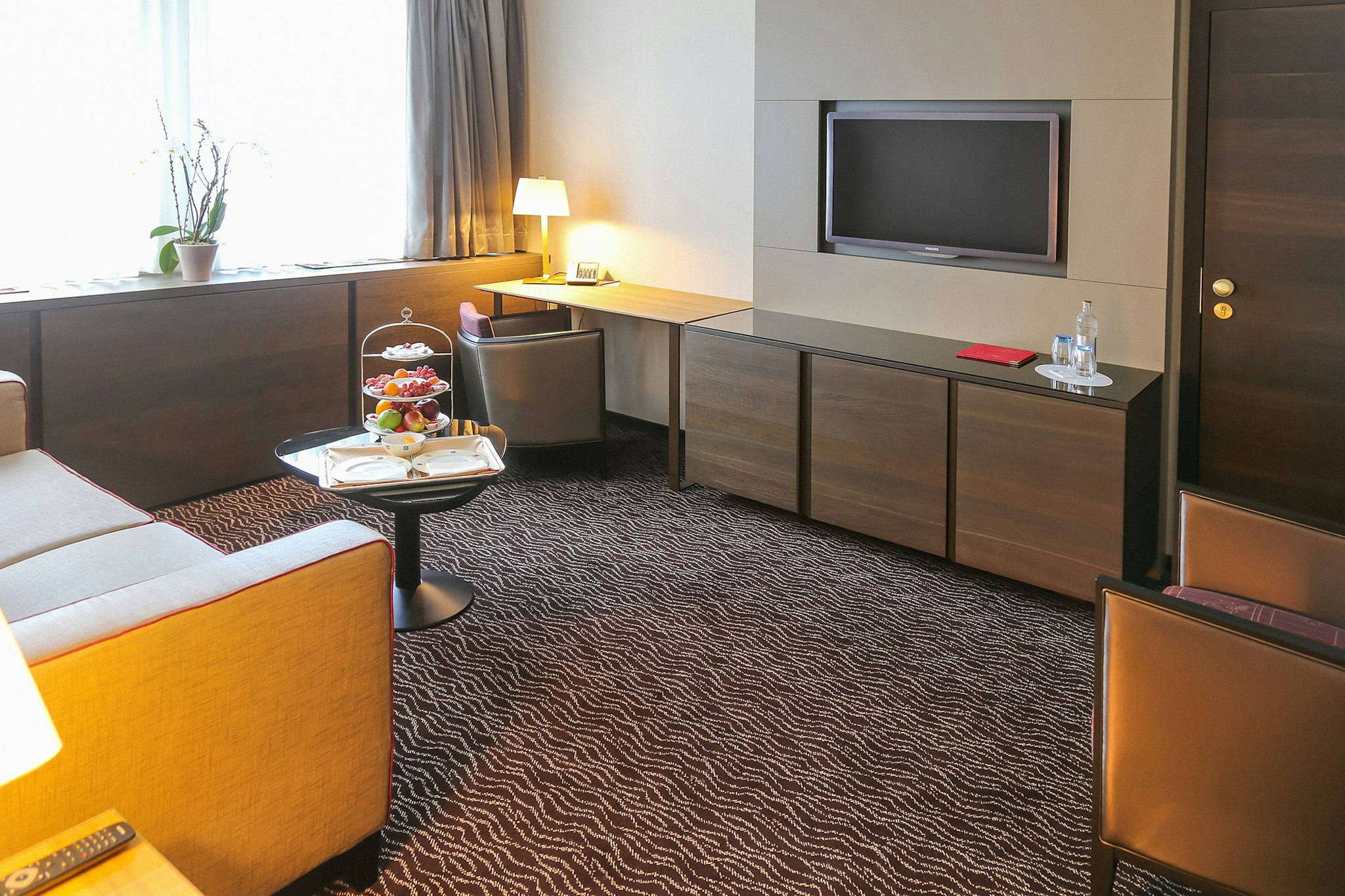 Le Royal Hotels & Resorts 57/82
