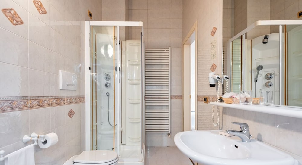 غرفة بسريرين منفصلين، Savoia Thermae Spa 6/9