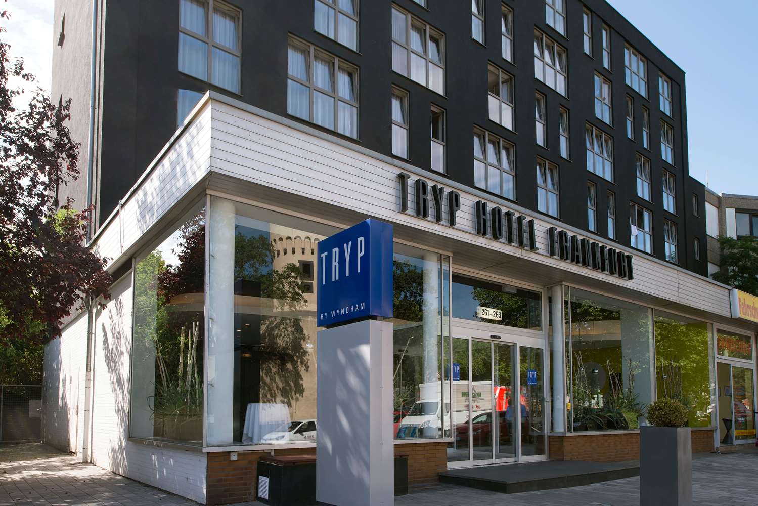 Tryp By Wyndham Frankfurt 37/40