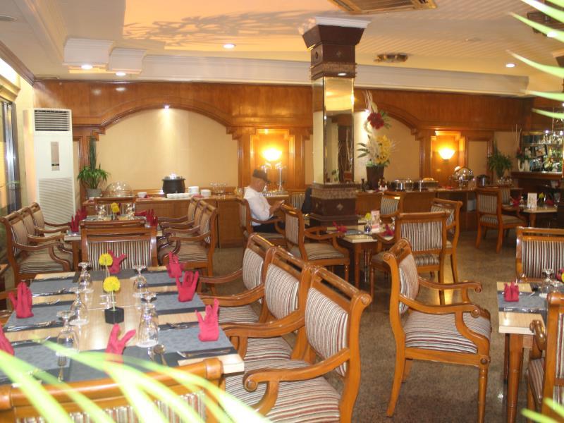 Hotel Jasmine Jayapura 18/24