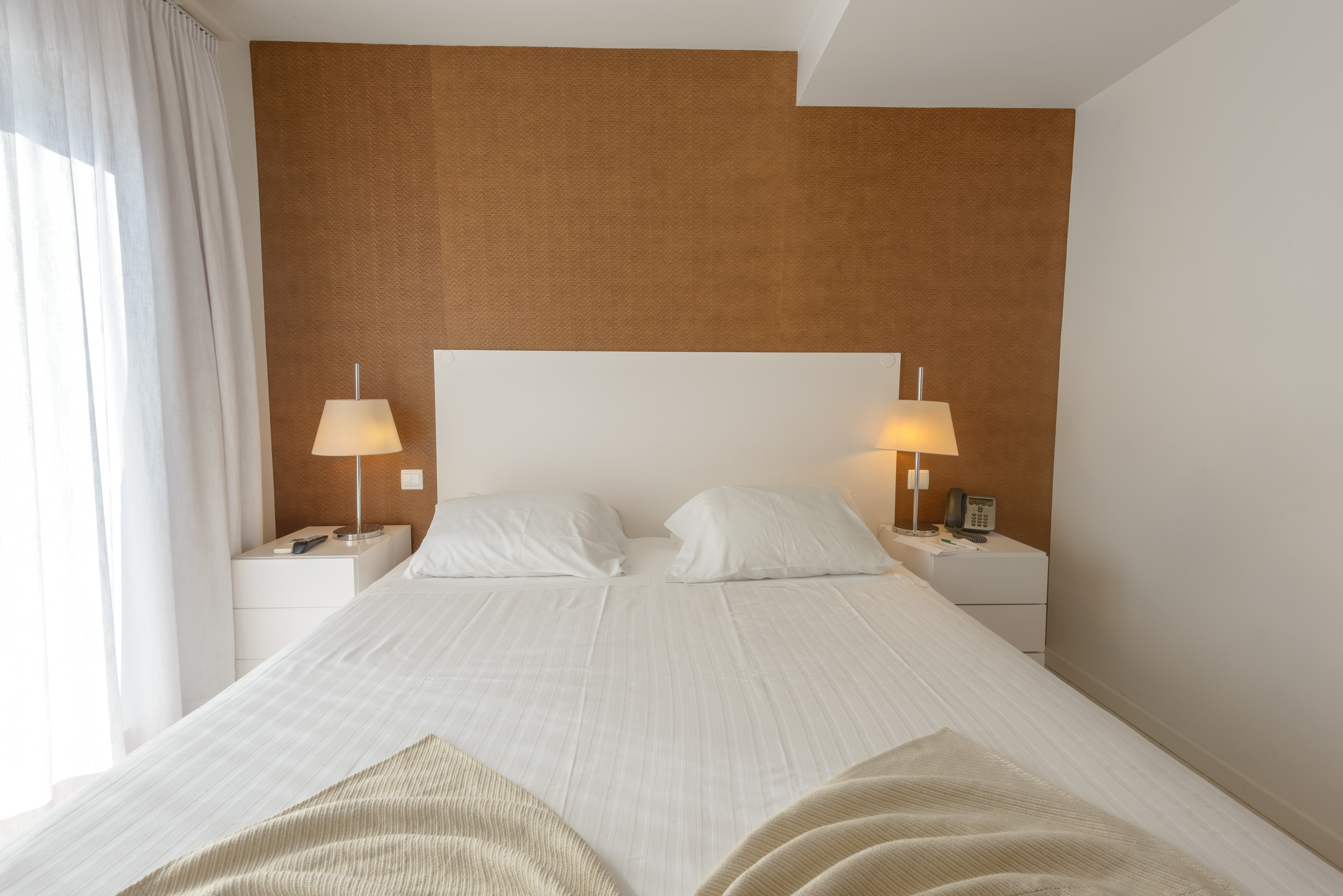 1 BEDROOM, APARTMENT