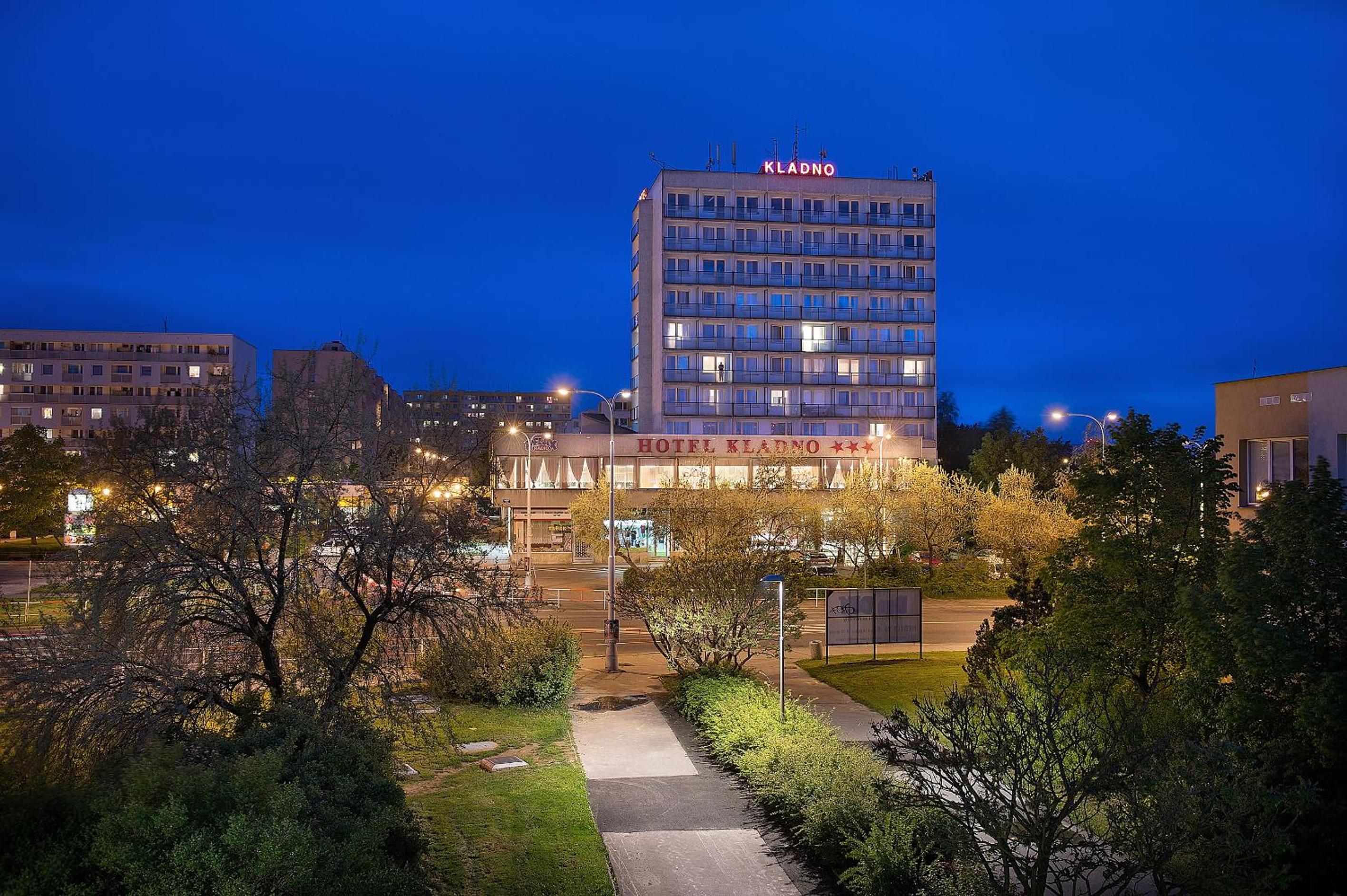 Hotel Kladno 2/50