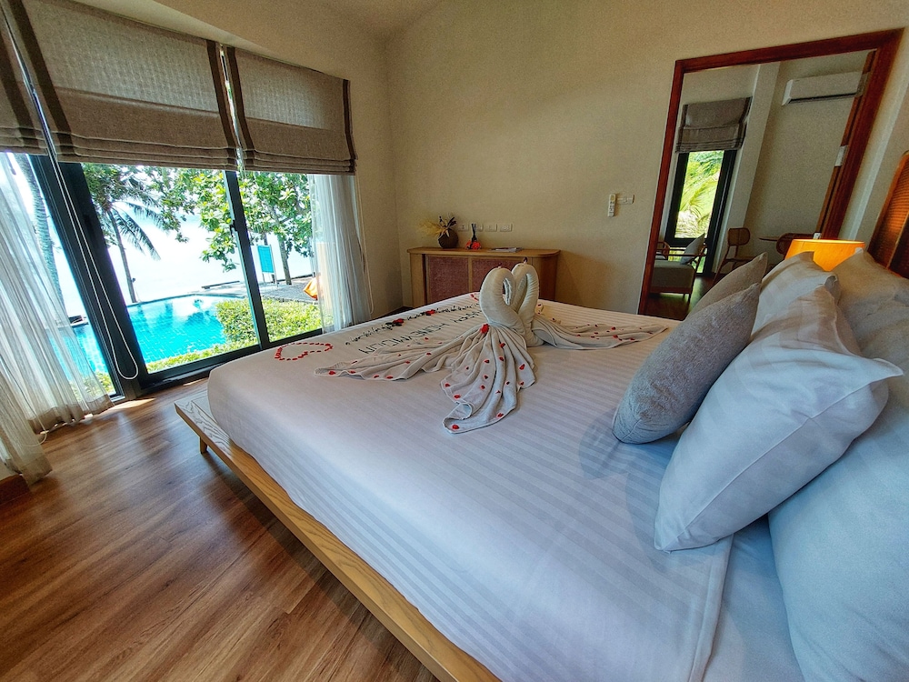 Beachfront Villa