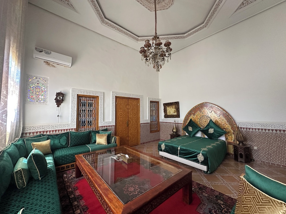 Riad Damia 33/49
