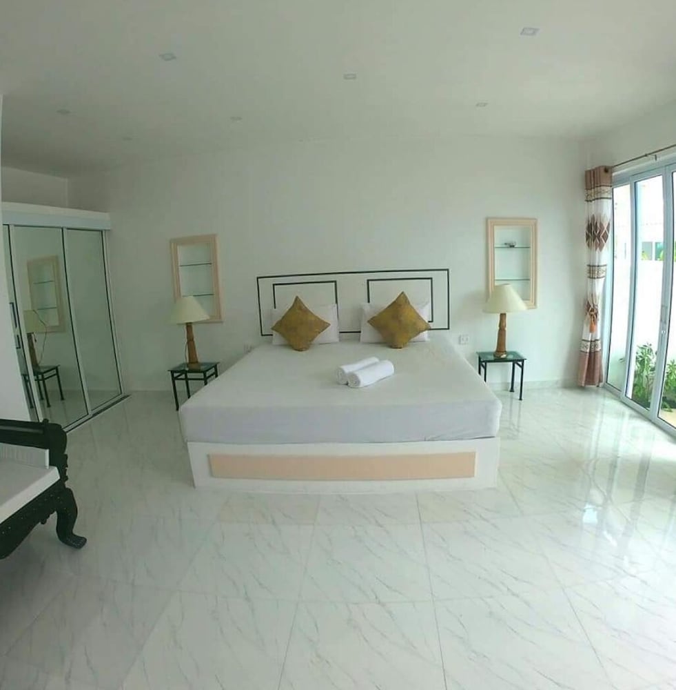 Wirason 2-Bedroom Pool Villa 6/22
