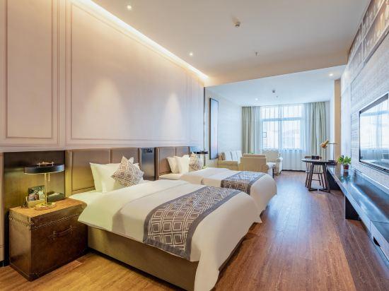 Gem Anqing Wangjiang County Central Mall Fengqi Road Hotel 26/58