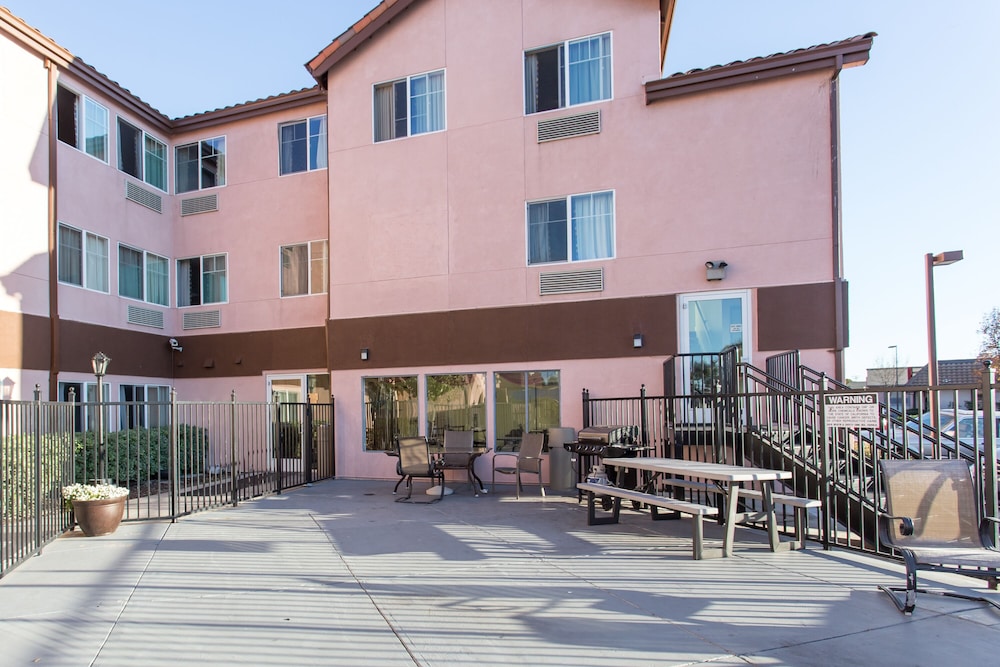 Suites Hayward - Oakland South 1/41