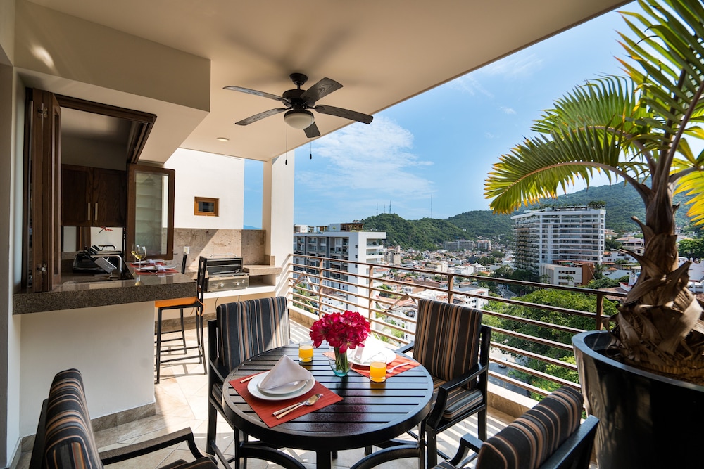 Resorts By Pinnacle 220 58/72