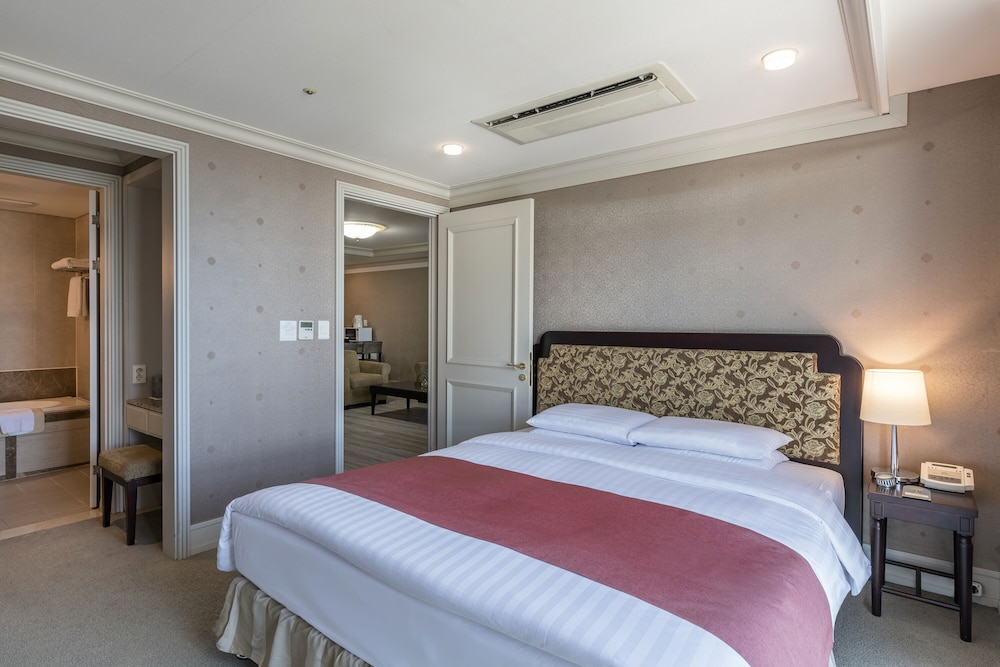 Haeundae Centum Hotel 24/70