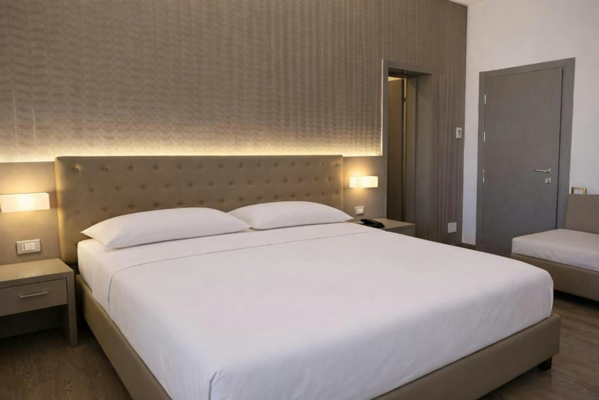 Hotel Principe Modena 30/63
