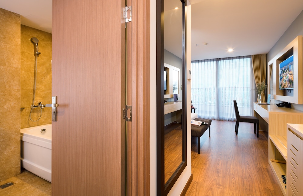 Sao Viet Hotel 48/48