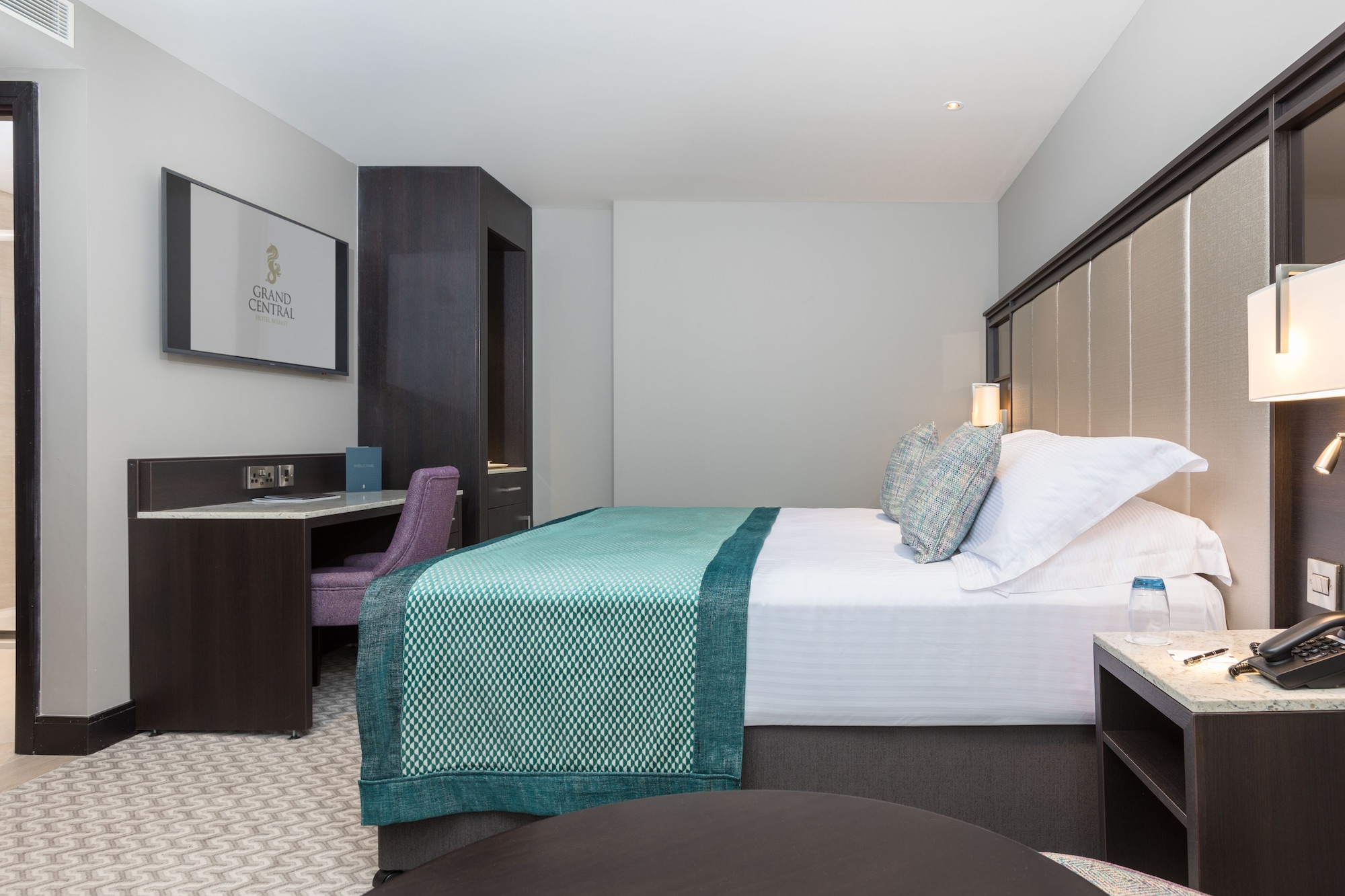 CLASSIC, DOUBLE BED